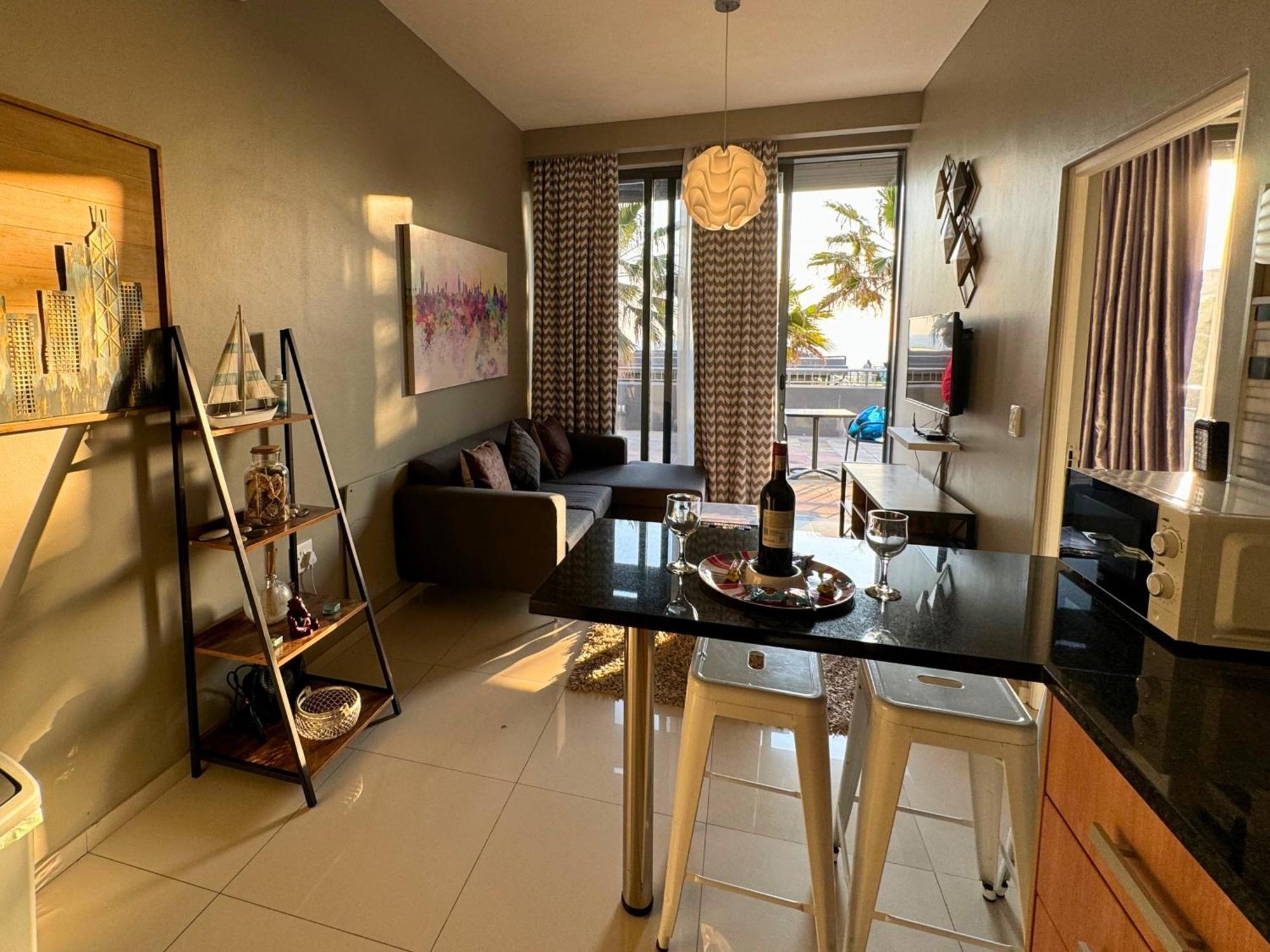 Infinity - Stunning 1 Bedroom Apartment With Sea & Mountain Views 블루버그스트랜드 외부 사진